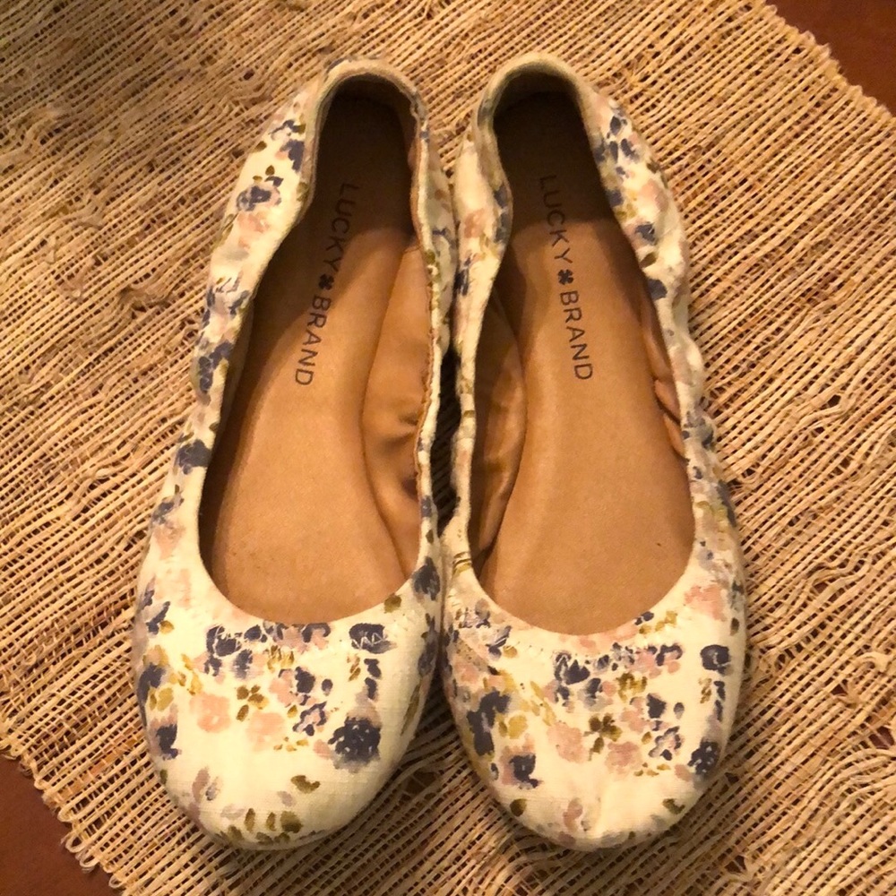 Lucky Brand shoes